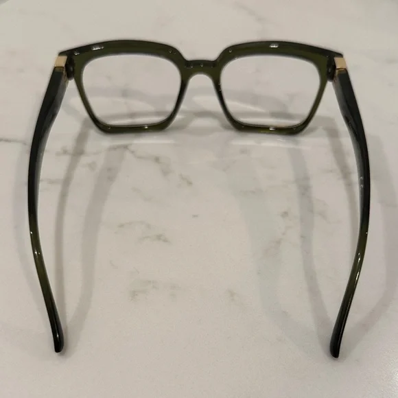 Black Square Glasses with Case - Picture 5 of 12